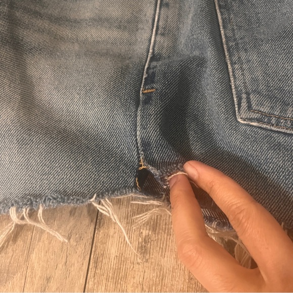 Women's Citizens of Humanity Shorts High Rise Slim Straight Raw Hem Size-26 - Picture 10 of 10